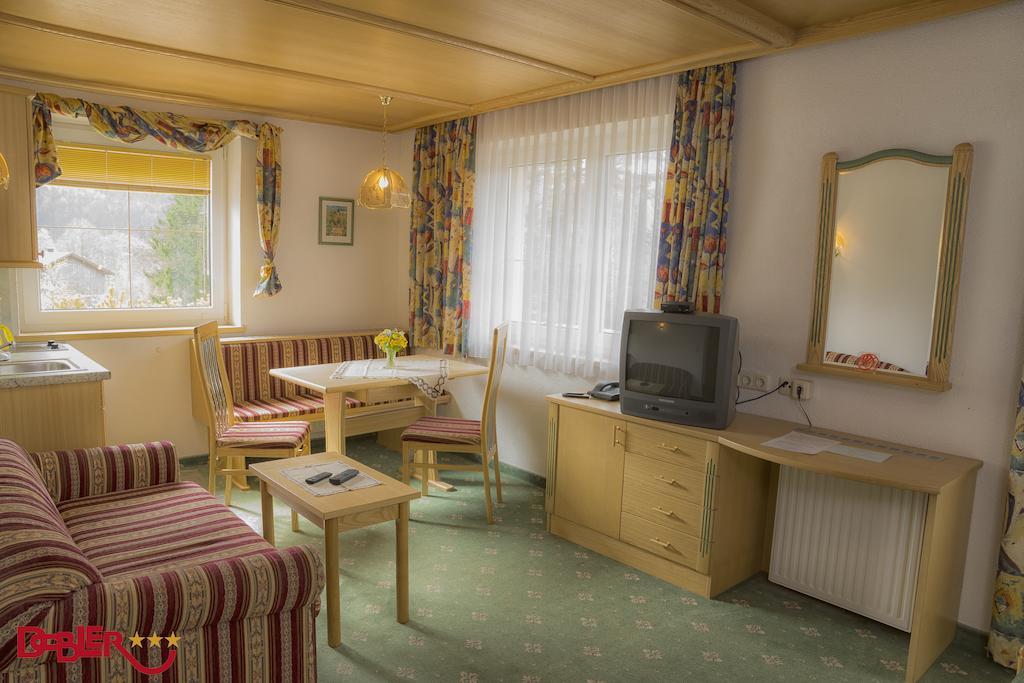Ferienhotel Dobler Weissenbach am Lech Kültér fotó